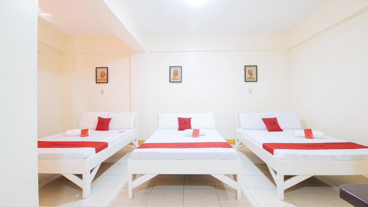 Reddoorz @ Golden Skye Hotel Guagua 外观 照片
