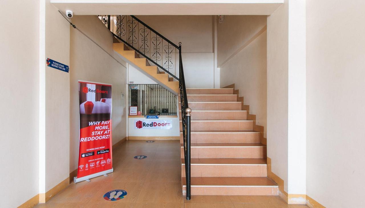Reddoorz @ Golden Skye Hotel Guagua 外观 照片